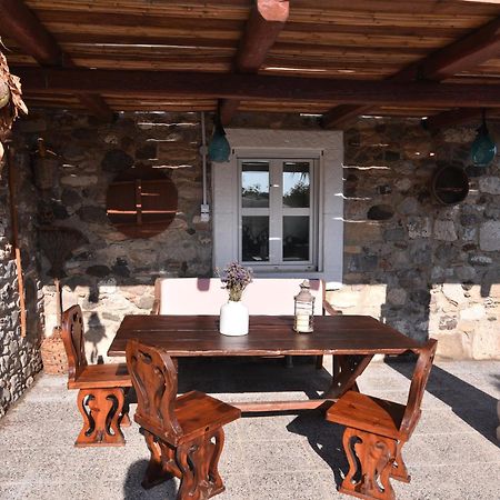 Traditional Kos Villa With Swimming Pool, Lawn Yard And Bbq Exterior foto
