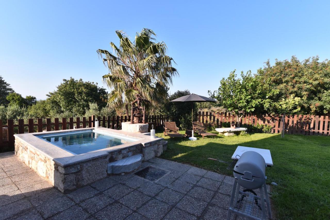 Traditional Kos Villa With Swimming Pool, Lawn Yard And Bbq Exterior foto