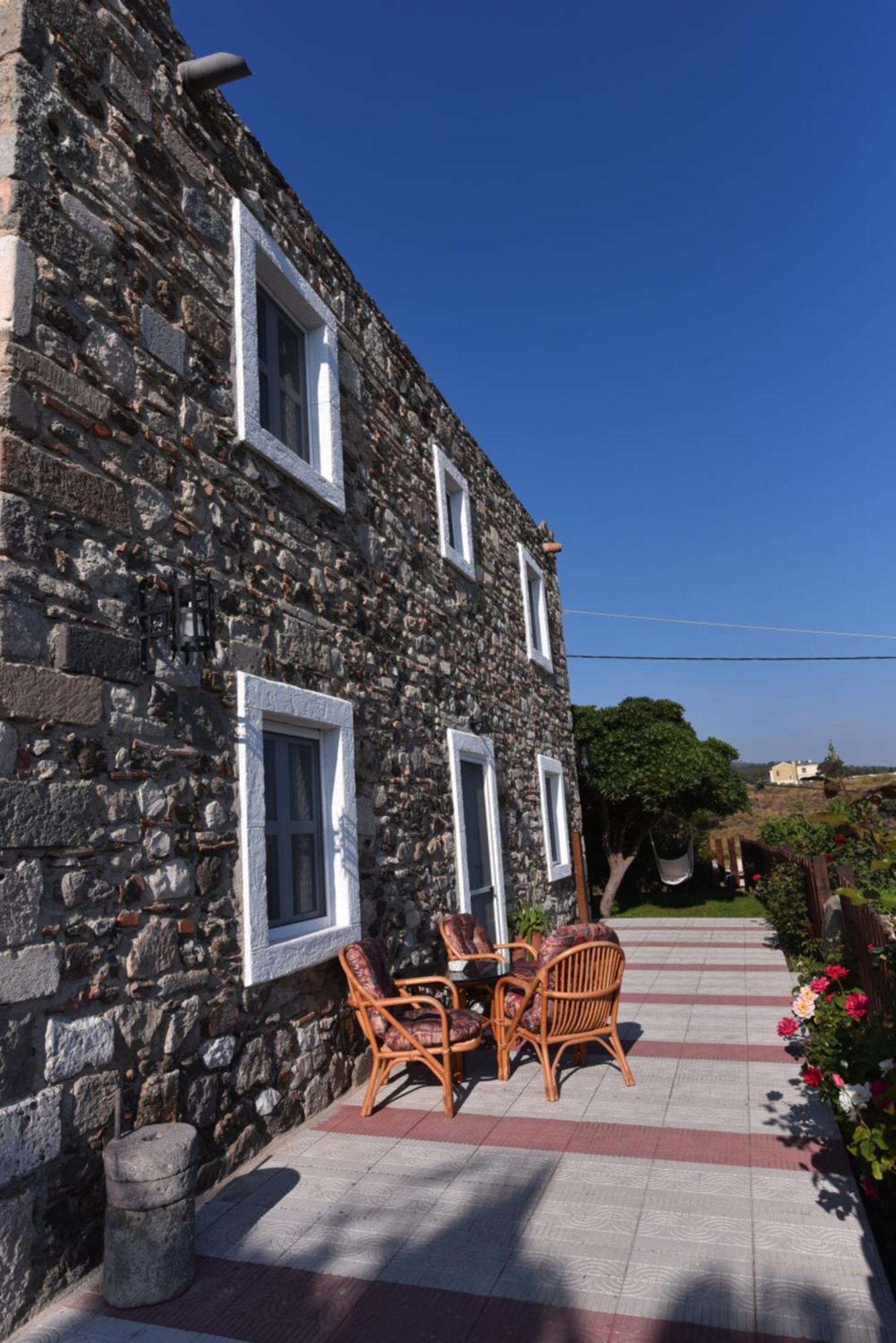 Traditional Kos Villa With Swimming Pool, Lawn Yard And Bbq Exterior foto
