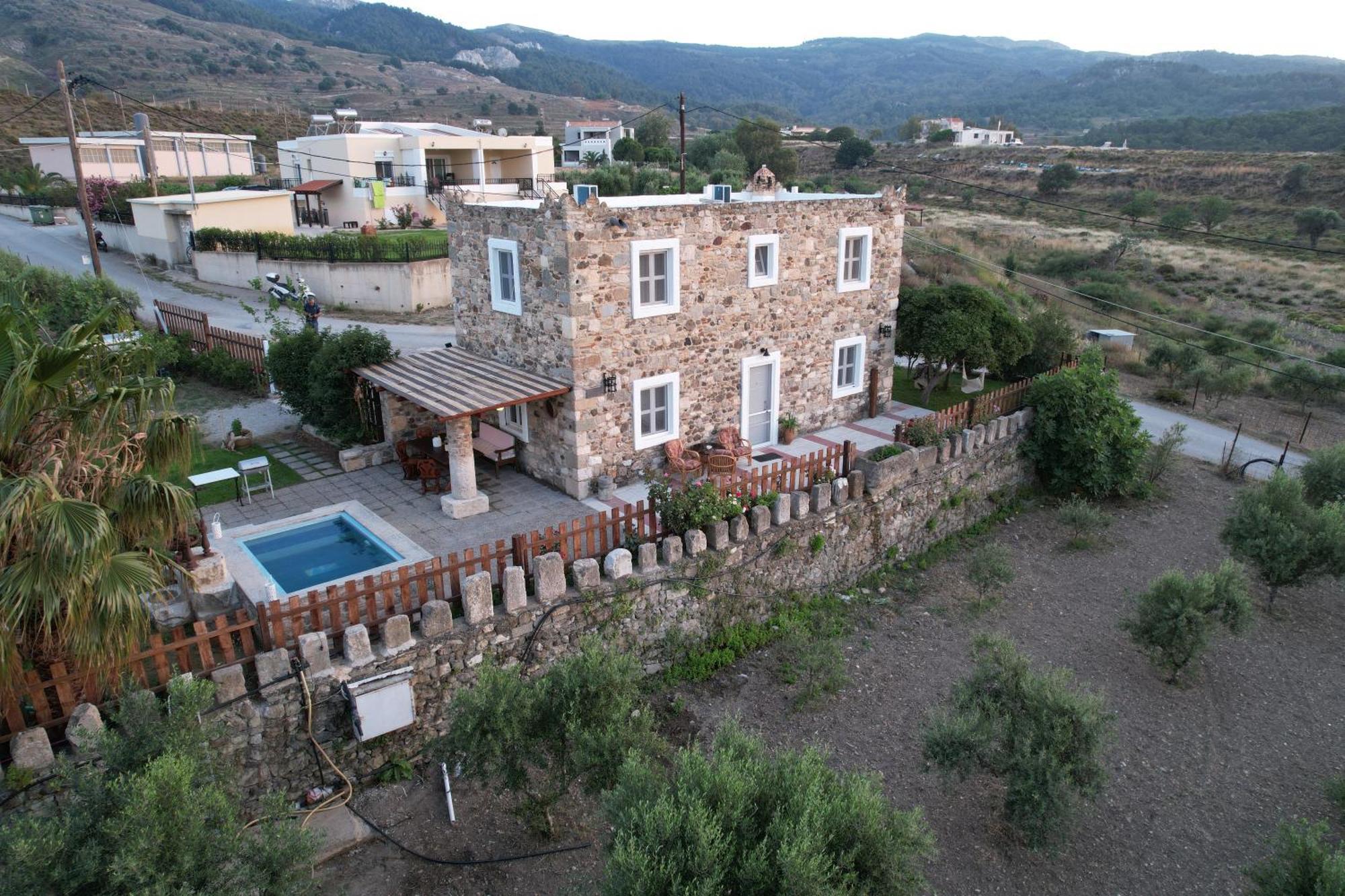 Traditional Kos Villa With Swimming Pool, Lawn Yard And Bbq Exterior foto