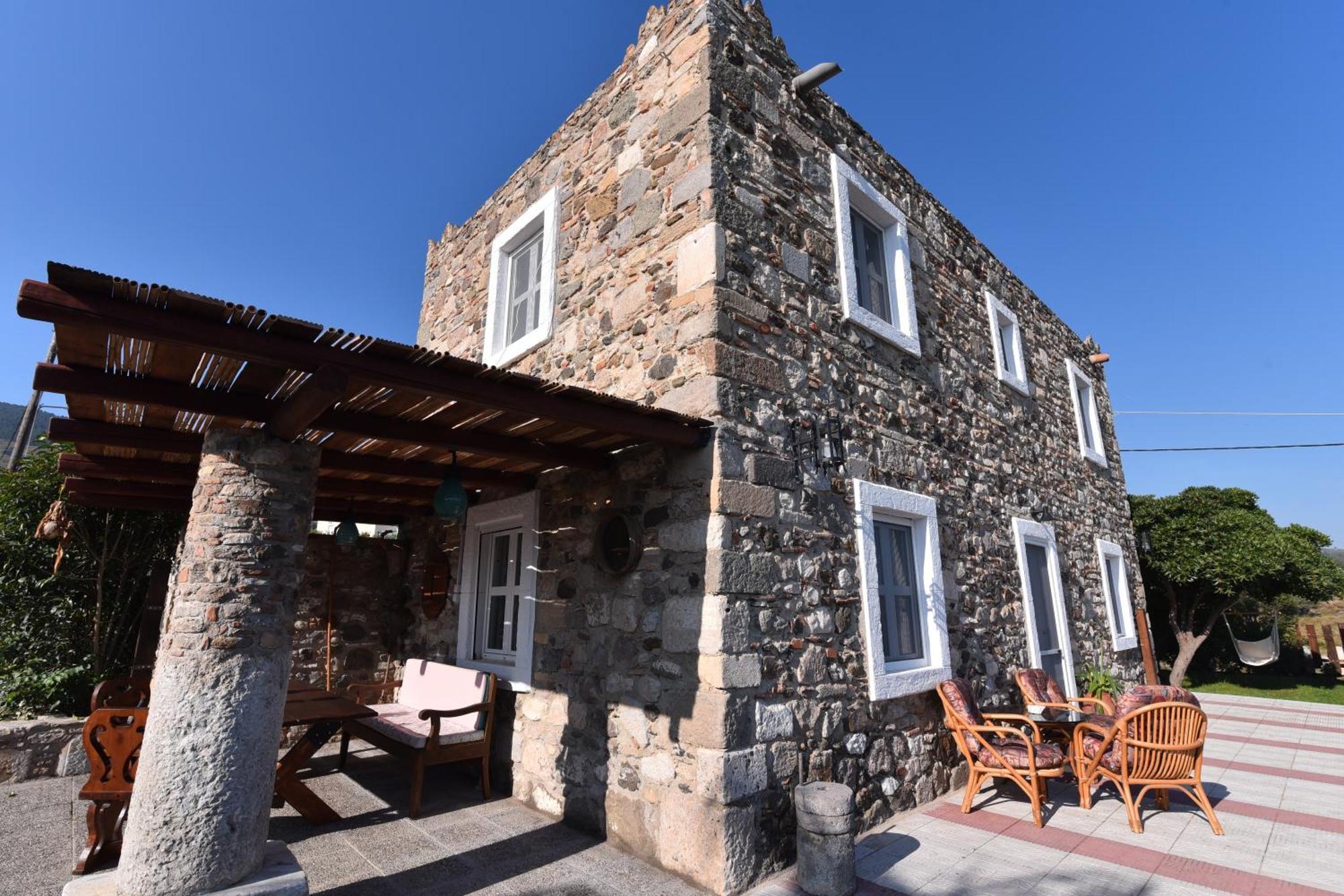 Traditional Kos Villa With Swimming Pool, Lawn Yard And Bbq Exterior foto
