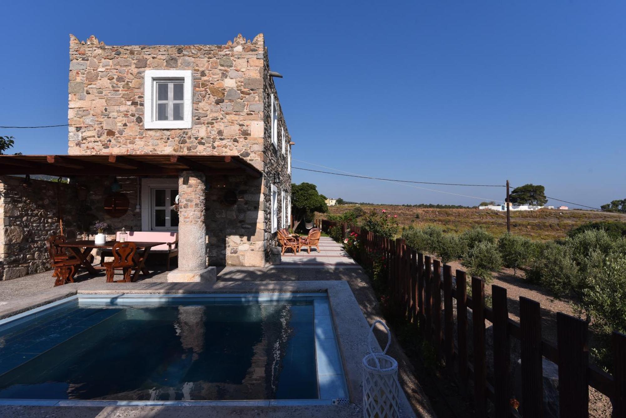 Traditional Kos Villa With Swimming Pool, Lawn Yard And Bbq Exterior foto